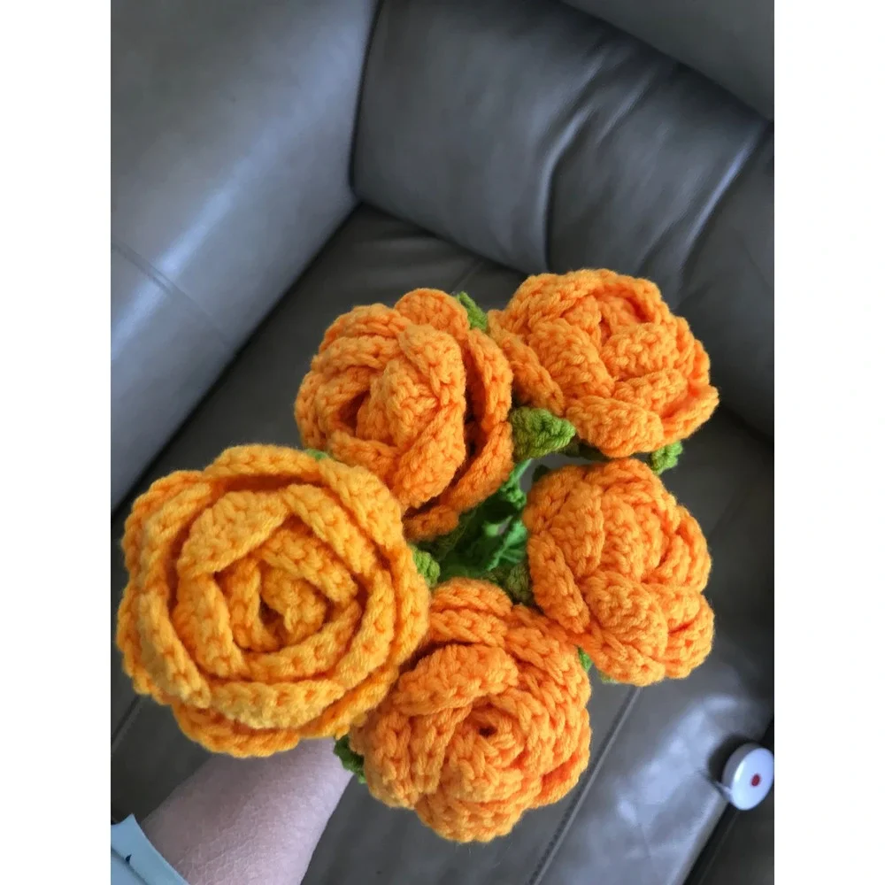 Crochet‎ Rose Bouquet 5 Piece Orange Artificial Yarn Flowers Home Decor